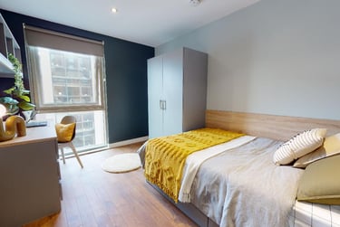 iQ Knight House Student Halls, 75 St George's Close, City Centre, Sheffield, S3 7HL - Image 1